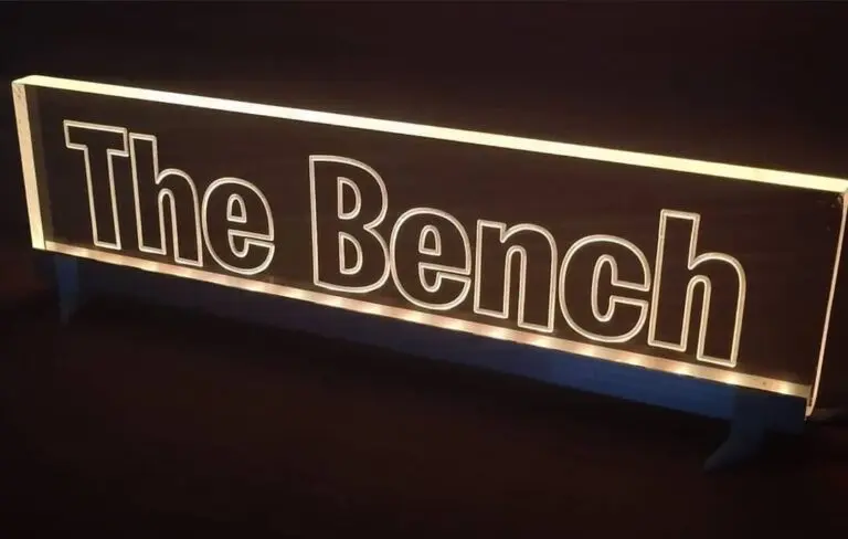 the bench white